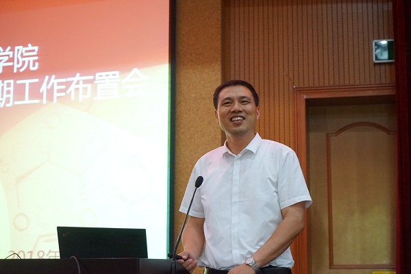 谢兆雄2.jpg
